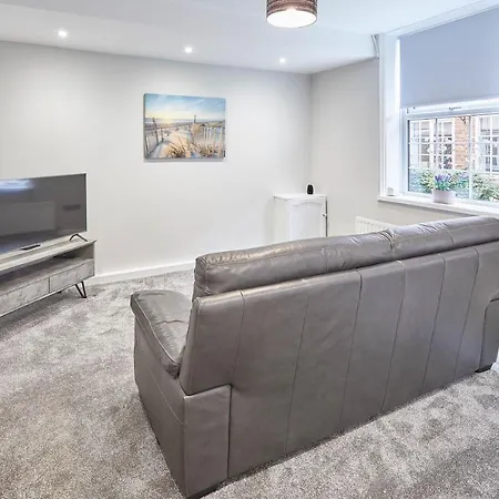 Host & - Hedley Holiday home *
